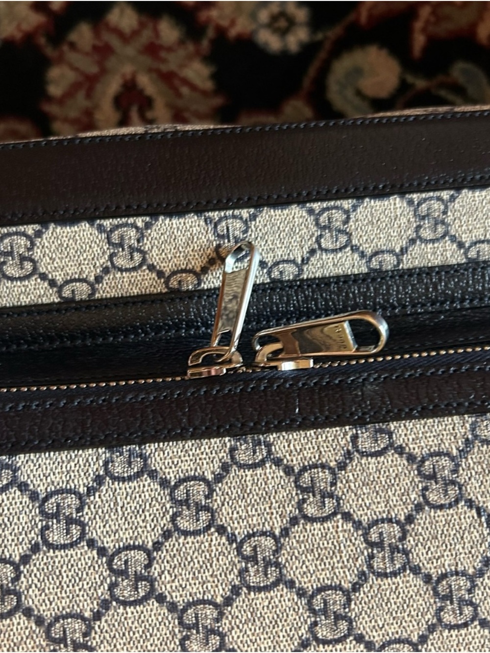 Gucci Savoy, GG Supreme suitcase, iconic blue/red web stripe made in Italy - Picture 8 of 12